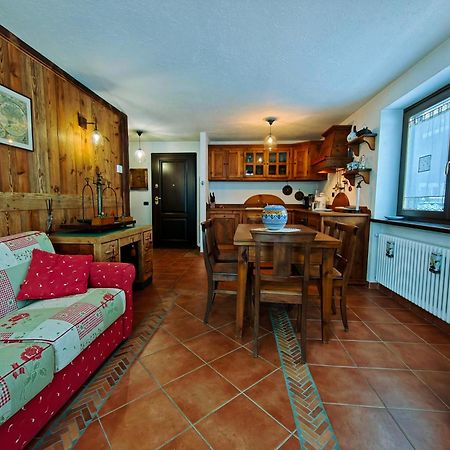 Champoluc Apartment Exterior foto